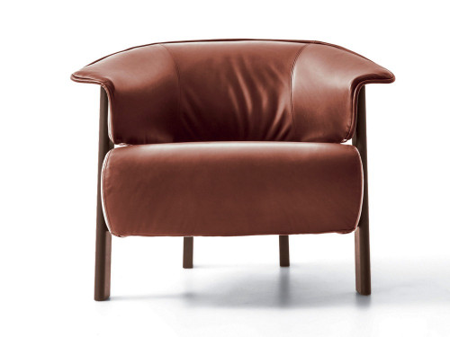 Cassina 571 Back-Wing Armchair by Patricia Urquiola